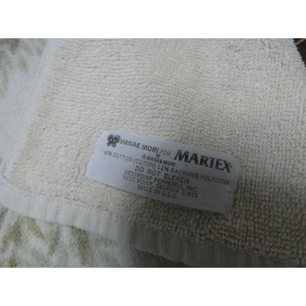 VTG Hanae Mori Martex Hand Towel Butterfly Floral Print Cotton 26